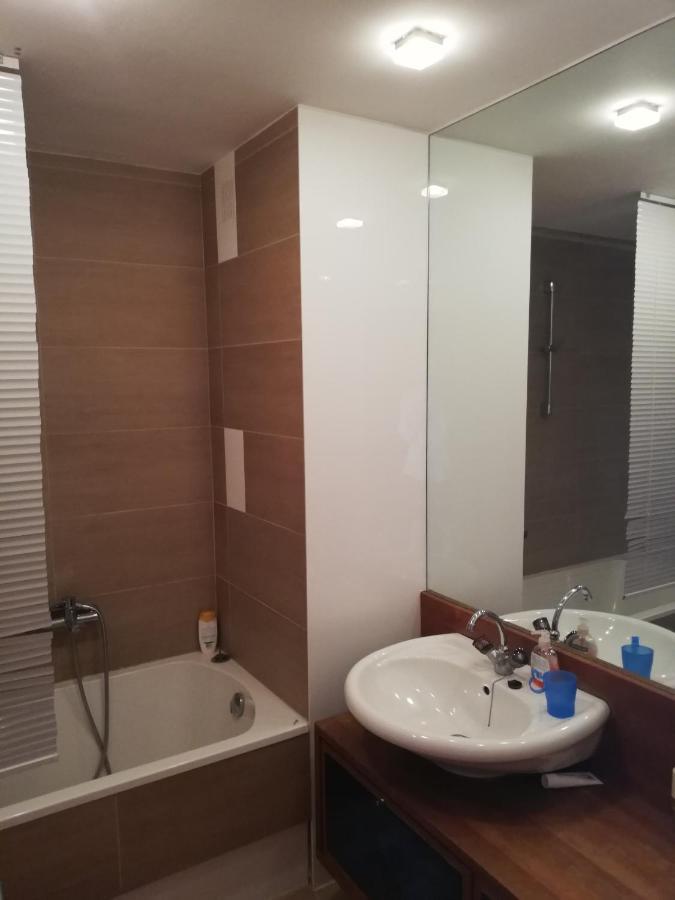 וינה Room In Maisonette With Garden, Parking Place מראה חיצוני תמונה