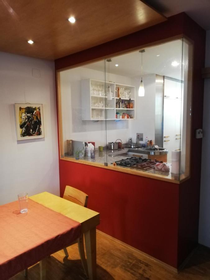 וינה Room In Maisonette With Garden, Parking Place מראה חיצוני תמונה